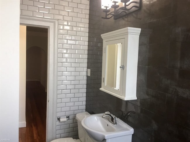 Building Photo - 1749 Grand Concourse