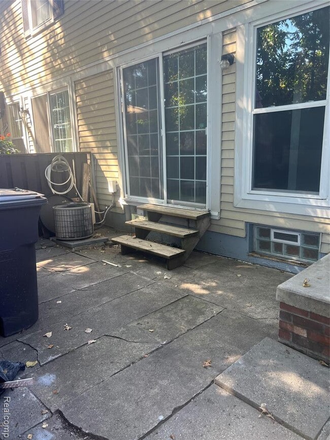 Building Photo - 39514 Old Dominion Dr