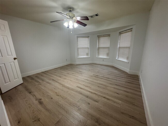 Building Photo - 19622 Sasquatch Dr