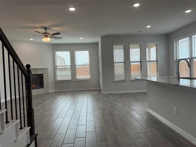 Building Photo - 860 Boomer Ln