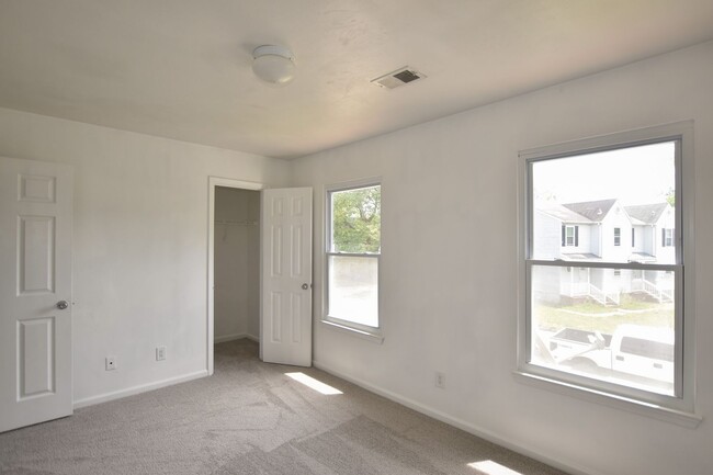 Building Photo - 3BR/1.5BA Home – Great Norfolk Location!