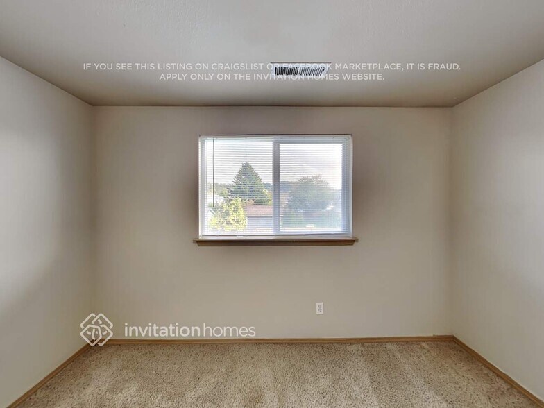 Building Photo - 1304 Nunnally Ave NW
