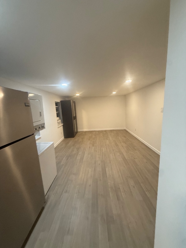 Building Photo - 10710 Rosehaven St