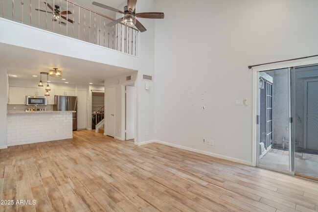 Building Photo - 1717 E Union Hills Dr