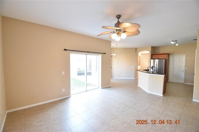 Building Photo - 10818 Capstan Lake Dr