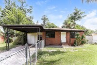 Building Photo - 5120 Quan Dr