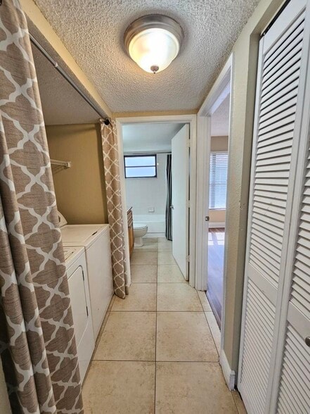 Building Photo - 1520 Windorah Way