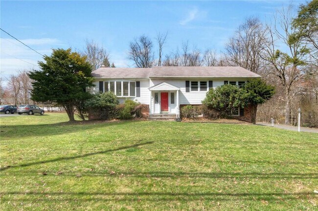 Primary Photo - 25 Cragmere Rd