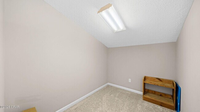 Building Photo - 134 Marlin Cir