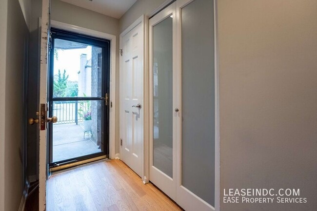 Building Photo - 1325 13th St NW