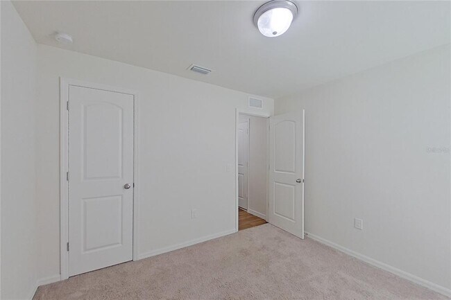 Building Photo - 2920 NE 2nd Ave