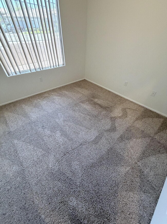 Building Photo - Sun City Anthem Single-Story with Private Pool, Spa & Courtyard