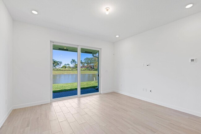 Building Photo - 5807 Shining Sea Ct