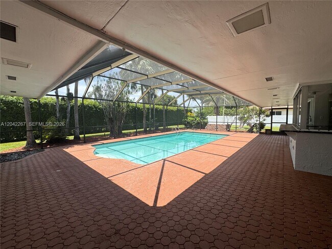 Building Photo - 7600 SW 174th St