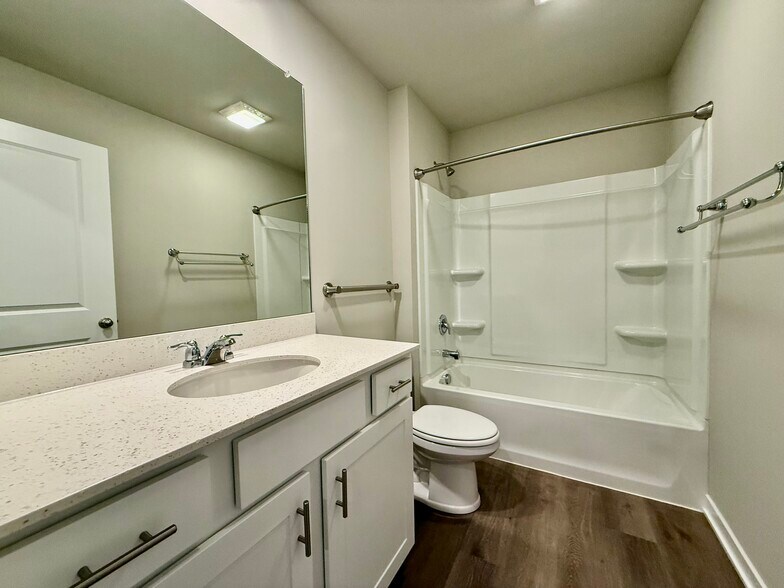 Building Photo - 10436 Southerwick Pl