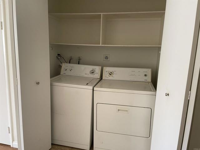 Building Photo - 5130 N River Rd