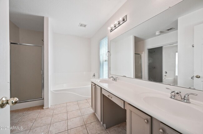 Building Photo - 13011 W Monterey Way