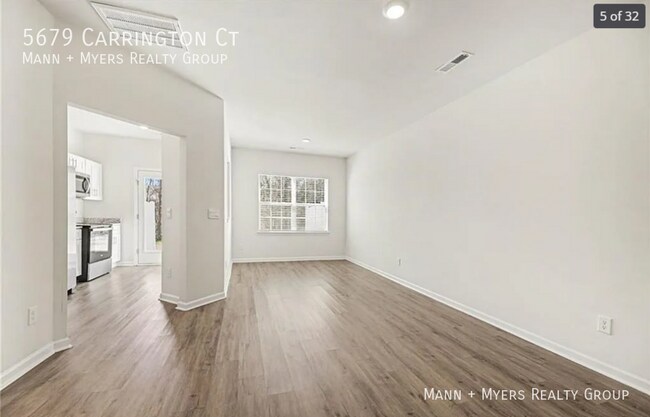 Building Photo - 5679 Carrington Ct