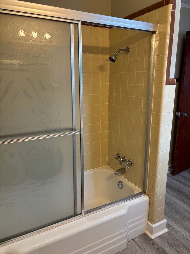 Building Photo - 3 BED, 2 BATH HOME LOCATED IN RAMSEUR