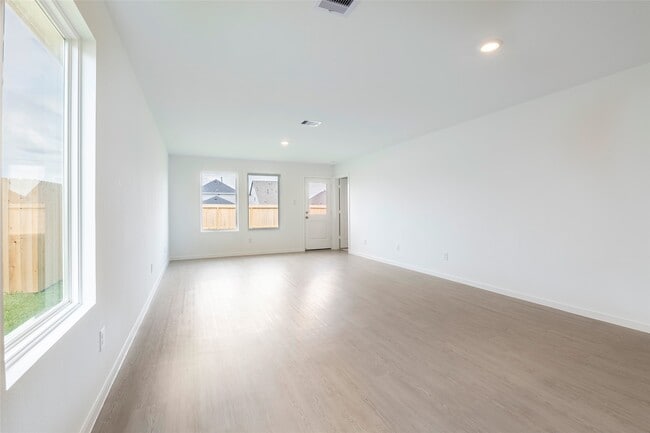Building Photo - 21526 Willow River Canyon Ln