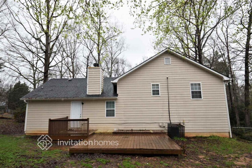 Building Photo - 4324 Saddlecreek Ct