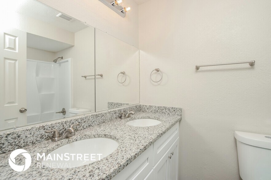 Building Photo - 1195 Cotton Rd NE