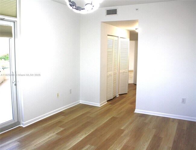 Building Photo - 1 Century Ln