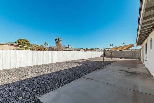 Building Photo - Beautiful 4 Bedroom Home Near Old Town Scottsdale & ASU
