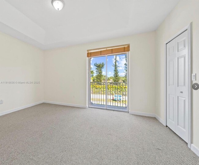 Building Photo - 10191 NW 32nd Terrace