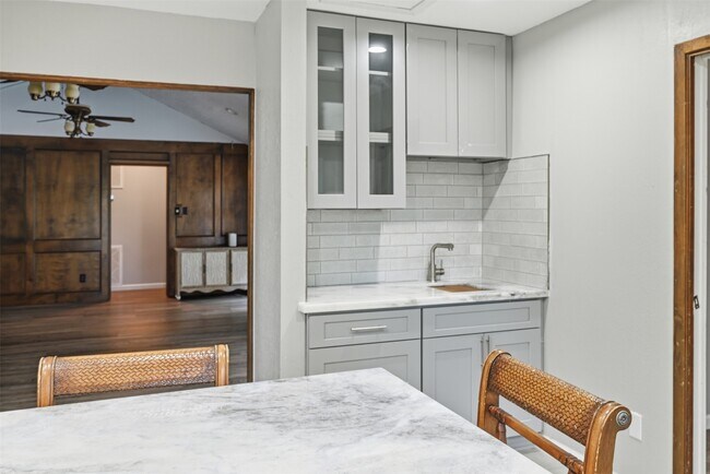 Building Photo - 3502 Plum Brook Ln