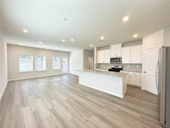 Building Photo - 4264 Holland Grv Rd