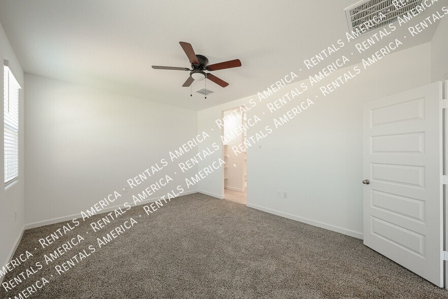 Building Photo - 38060 W Frascati Ave