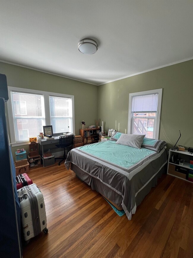 Building Photo - 1528 Milvia St