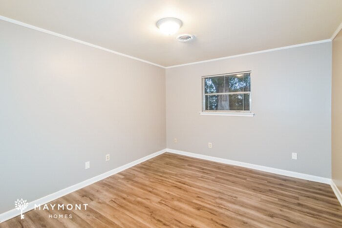 Building Photo - 311 Sterling Dr