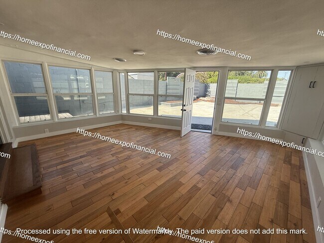 Building Photo - Nice Home For Rent