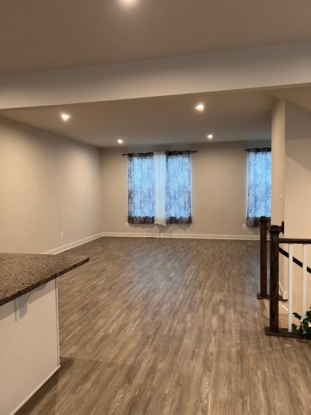 Building Photo - 304 Theodora Way