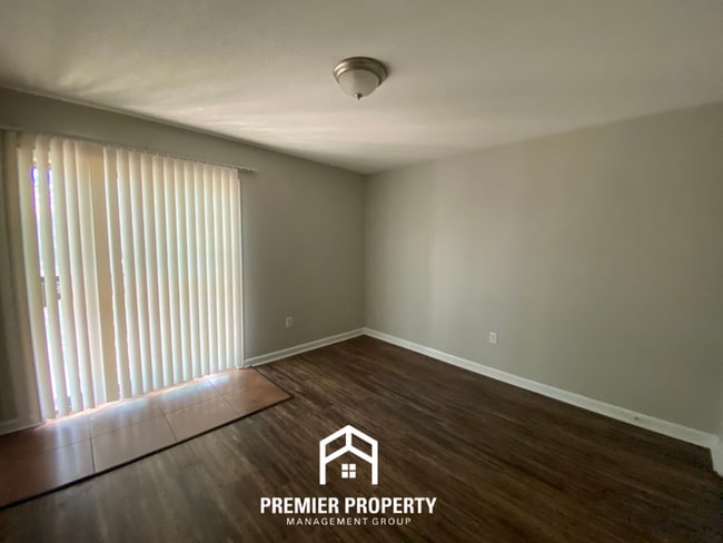 Building Photo - Bright 3BR Home in Raleigh | High Vaulted Ceilings & Large Fenced Backyard