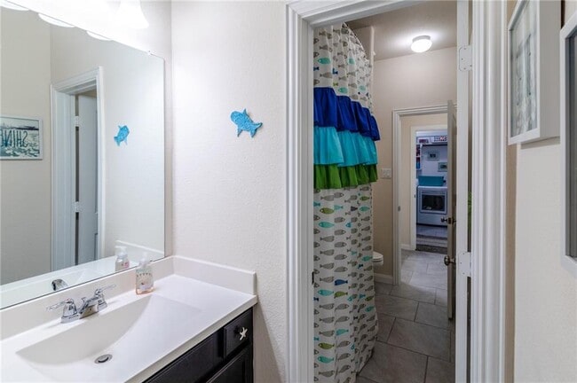 Building Photo - 219 Prato Pl