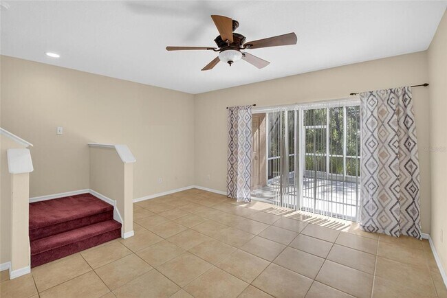 Building Photo - 15843 Fishhawk View Dr