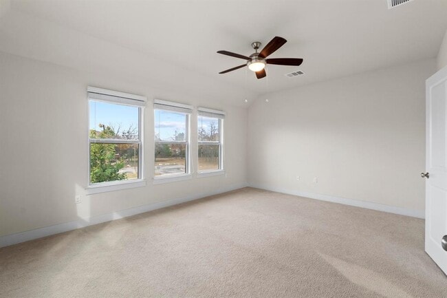 Building Photo - 13001 Hymeadow Dr