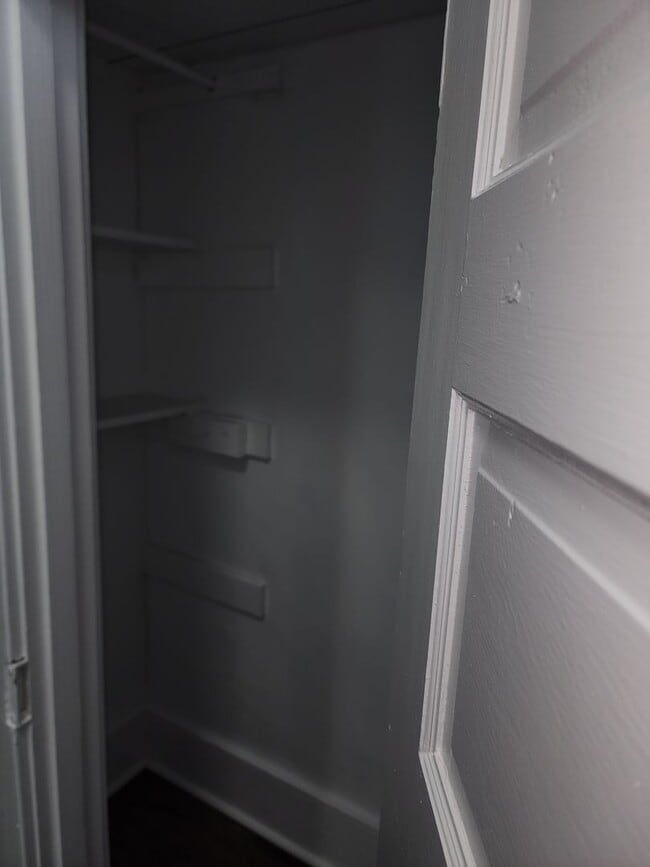 Building Photo - Updated 3 Bedroom 1.5 Bath West Point Beauty!