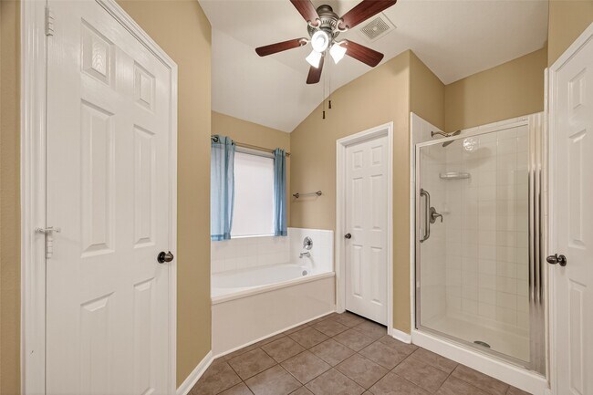 Building Photo - 6922 Summer Bridge Ln