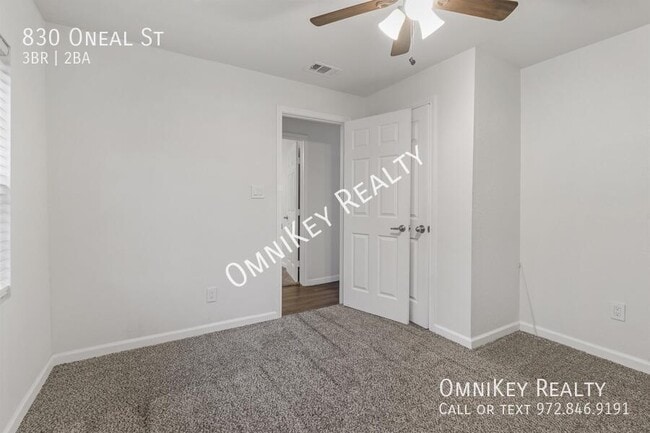 Building Photo - 830 Oneal St