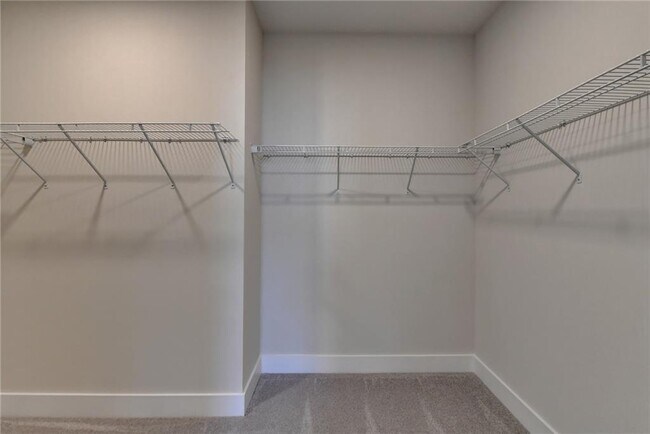 Building Photo - 1241 Waldon Xing