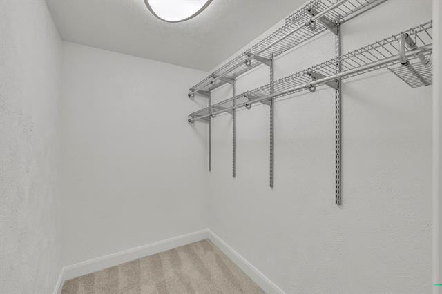 Building Photo - 3354 Summerfield Dr