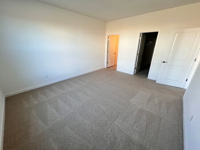 Building Photo - Blacksburg, 3 BR / 2 BA, Available for rent in the Westhill section of Prices Fork Road