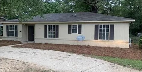 Building Photo - 3855 Woodley Rd