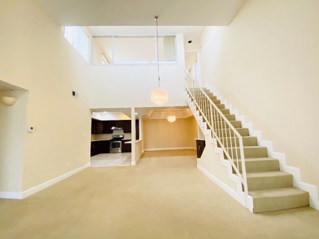 Building Photo - 10630 Wilkins Ave