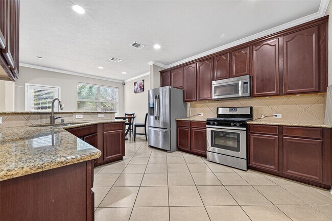 Building Photo - 9106 Fuqua Breeze Dr
