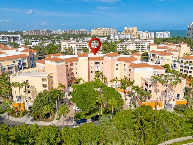 Building Photo - 737 Crandon Blvd